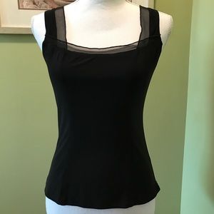 CAbi mesh-trim tank.